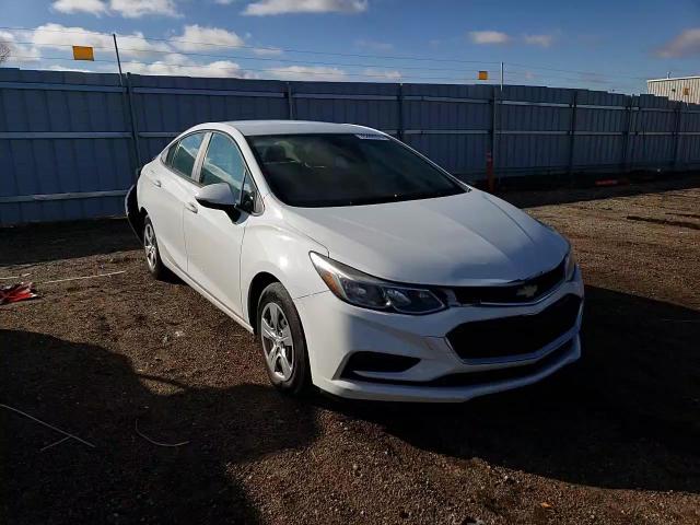 2017 Chevrolet Cruze - Image 11