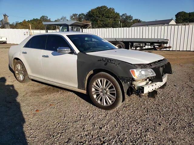 2014 Chrysler 300C VIN: 2C3CCAKT3EH120299 Lot: 76548714