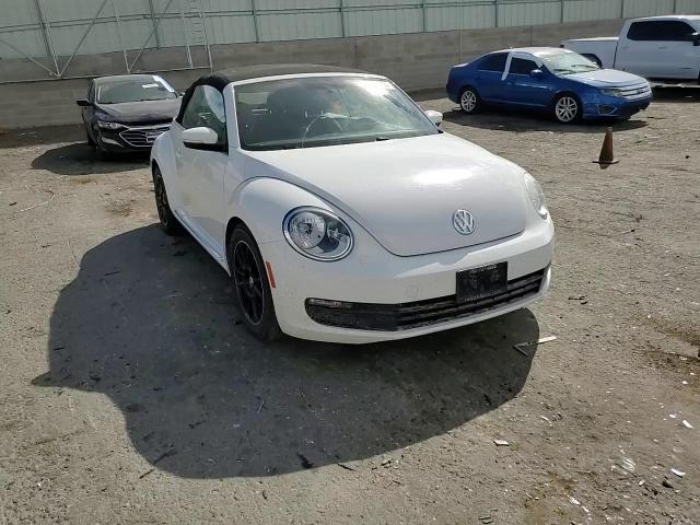 2013 Volkswagen Beetle VIN: 3VW5P7AT6DM829318 Lot: 77629834