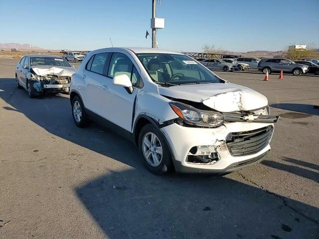 2020 Chevrolet Trax Ls VIN: 3GNCJKSBXLL179179 Lot: 75944504