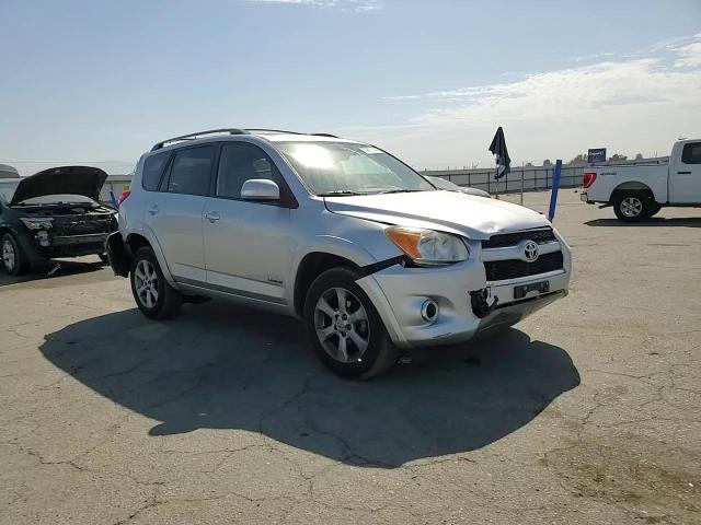 2T3YF4DV8BW072917 2011 Toyota Rav4 Limited