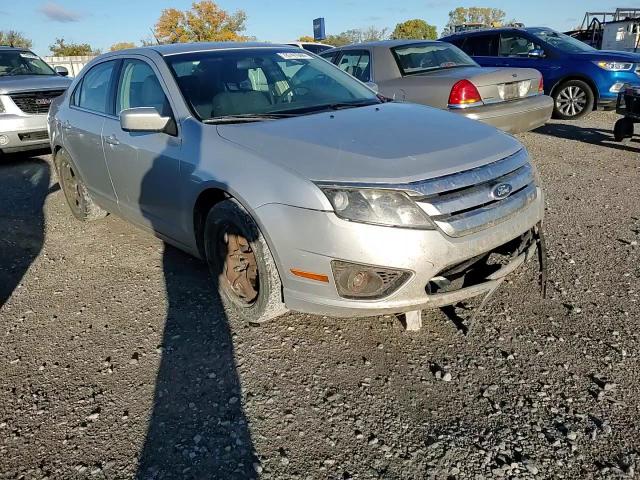 2010 Ford Fusion - Image 11