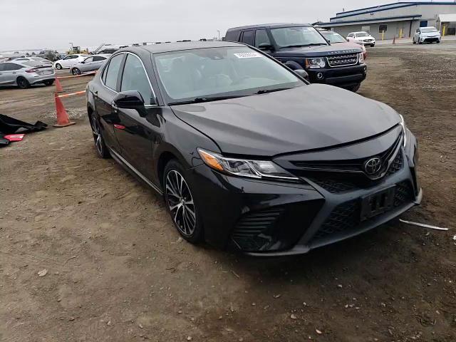 2019 Toyota Camry - Image 10