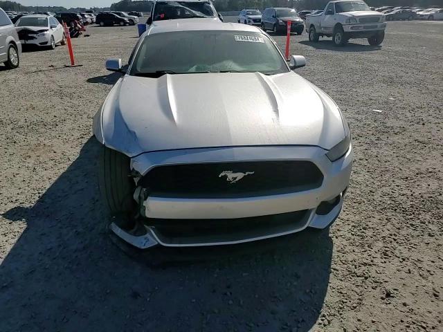 2015 Ford Mustang - Image 11