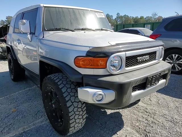 2008 Toyota Fj Cruiser VIN: JTEBU11F680107017 Lot: 75185604