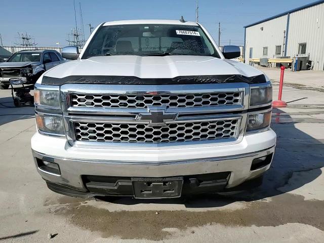 2015 Chevrolet Silverado - Image 13