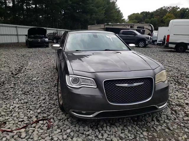 2015 Chrysler 300 - Image 11