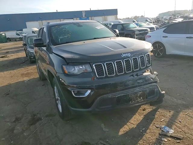 2018 Jeep Grand Cherokee Laredo VIN: 1C4RJFAG9JC258102 Lot: 77102964