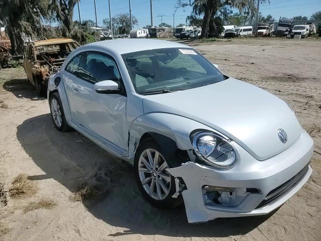 2018 Volkswagen Beetle S VIN: 3VWFD7AT5JM706800 Lot: 77032384