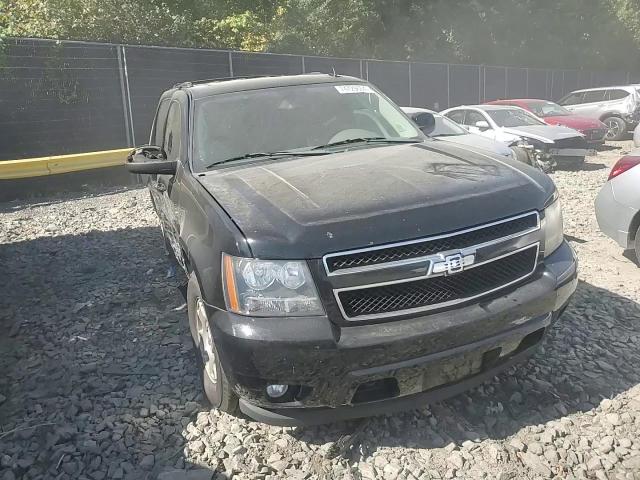 2011 Chevrolet Tahoe - Image 11