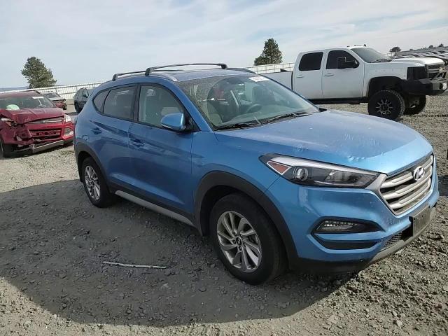 KM8J3CA22HU406827 2017 Hyundai Tucson Limited