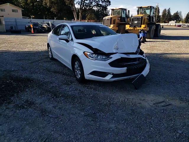 3FA6P0G74HR231056 2017 Ford Fusion S