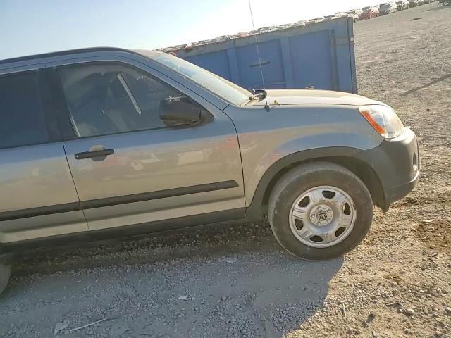2005 Honda CR-V - Image 12