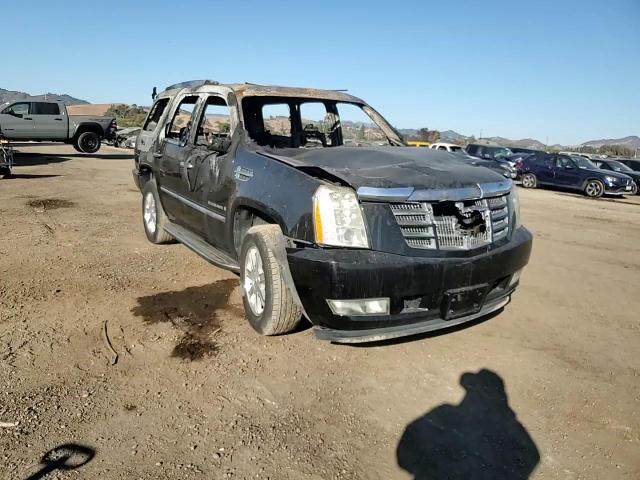 2007 Cadillac Escalade Luxury VIN: 1GYFK63847R326490 Lot: 74332594