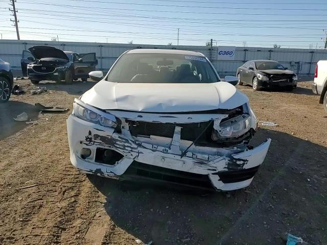 19XFC2F55JE204432 2018 Honda Civic Lx