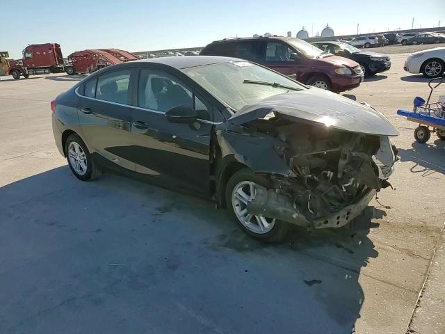 2017 Chevrolet Cruze Lt VIN: 1G1BE5SM4H7131161 Lot: 76844614