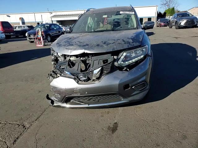 2015 Nissan Rogue S VIN: KNMAT2MTXFP559020 Lot: 76077414