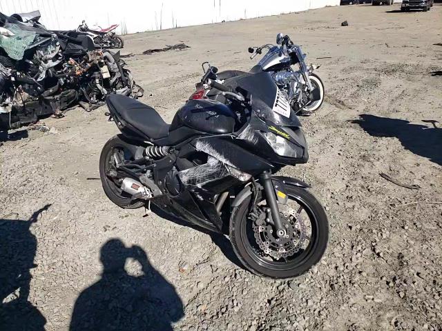 2011 Kawasaki Ex650 C VIN: JKAEXEC10BDA76121 Lot: 77738984