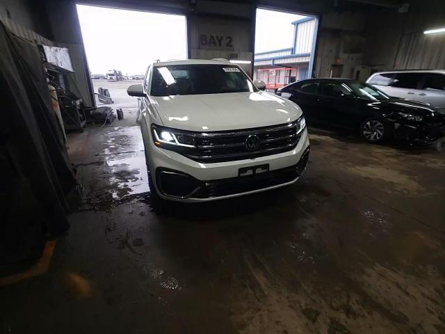 2022 Volkswagen Atlas Cross Sport Sel Premium R-Line VIN: 1V2FE2CA4NC210813 Lot: 76827454