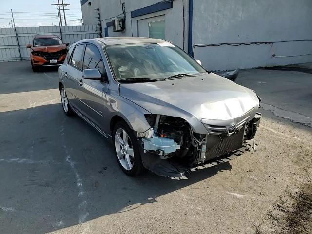 2006 Mazda 3 Hatchback VIN: JM1BK344661517517 Lot: 77710804