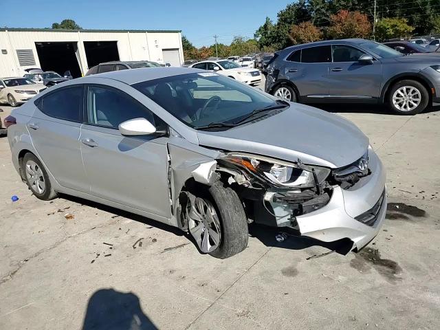 2016 Hyundai Elantra Se VIN: 5NPDH4AEXGH781862 Lot: 76792124