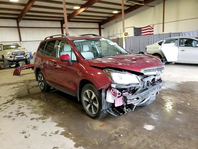 2018 Subaru Forester 2.5I Premium VIN: JF2SJAEC5JH601844 Lot: 76005084