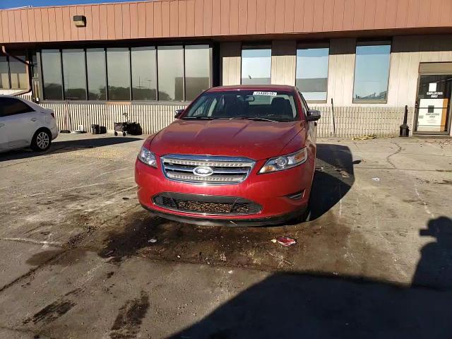 2012 Ford Taurus - Image 10