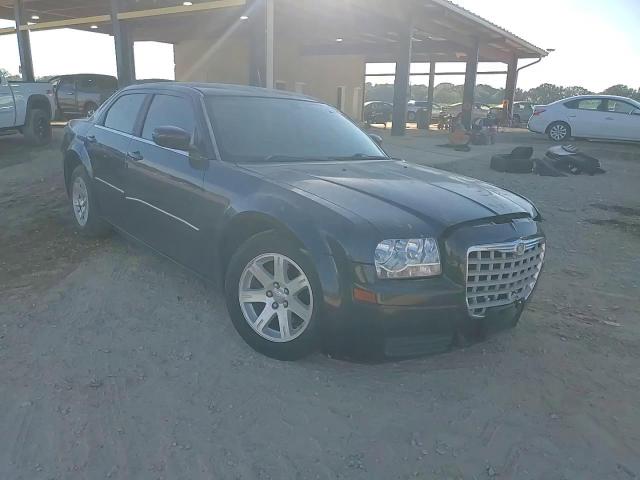 2006 Chrysler 300 Touring VIN: 2C3KA53G56H519906 Lot: 77832724