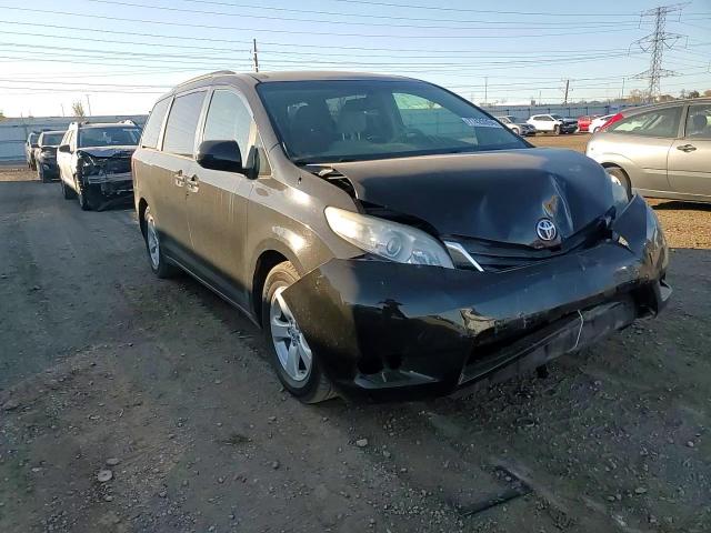 2013 Toyota Sienna Le VIN: 5TDKK3DC3DS315421 Lot: 77420094