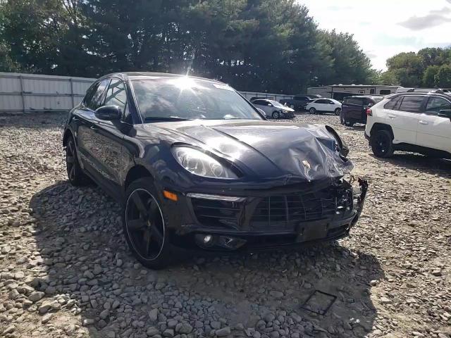 2016 Porsche Macan S VIN: WP1AB2A57GLB42289 Lot: 73843384