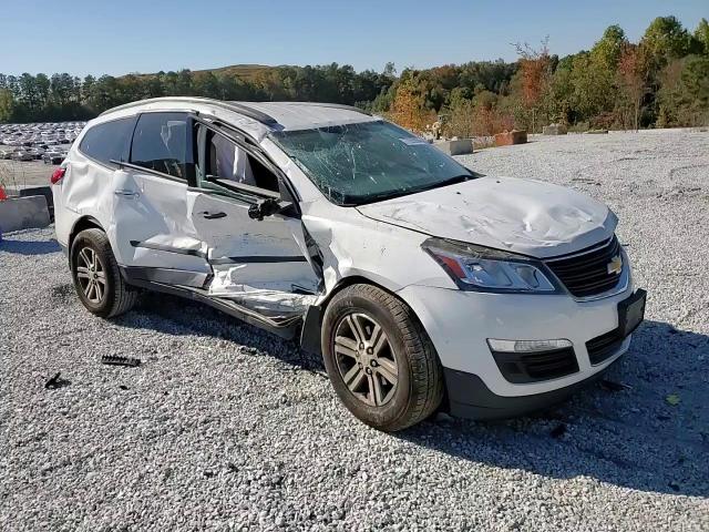 2017 Chevrolet Traverse Ls VIN: 1GNKVFKD1HJ298438 Lot: 77055984