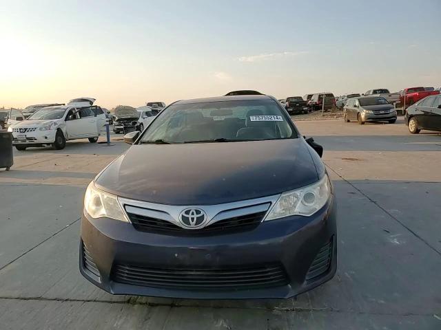 2014 Toyota Camry - Image 11