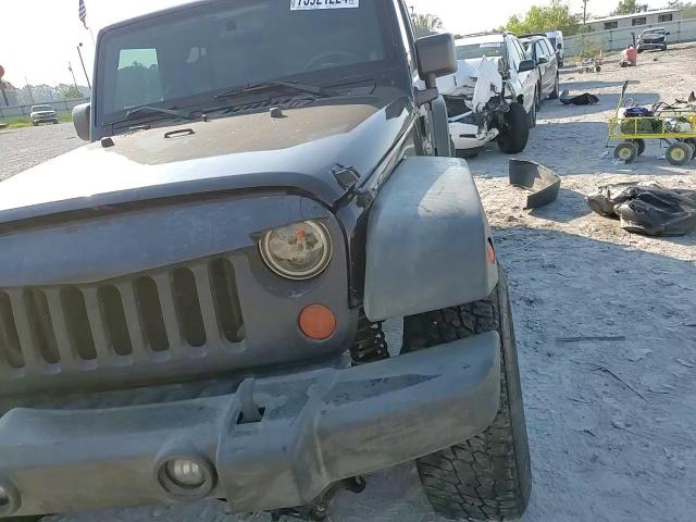 2007 Jeep Wrangler X VIN: 1J4GB39137L126443 Lot: 75921224