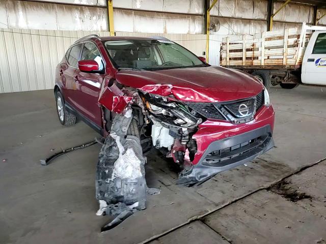2019 Nissan Rogue - Image 11