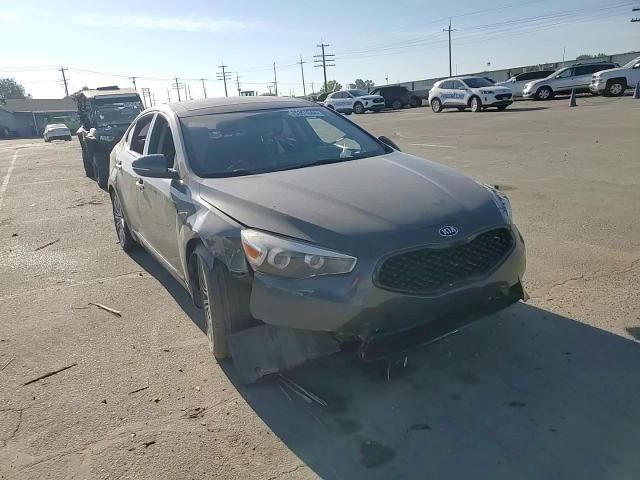2016 Kia Cadenza - Image 10