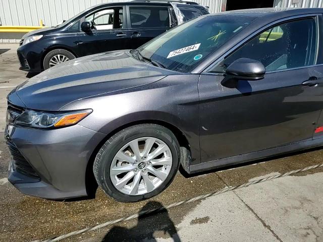 2018 Toyota Camry - Image 14