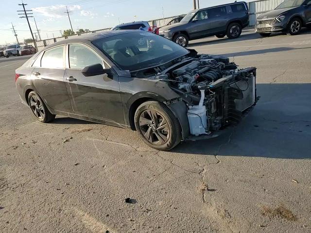 KMHLM4AG9NU216428 2022 Hyundai Elantra Sel