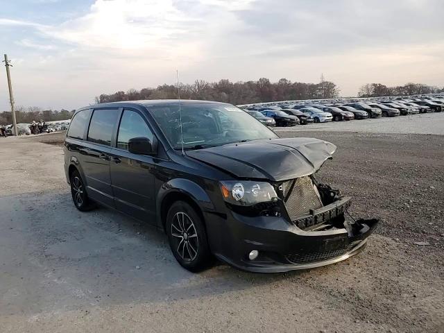 2015 Dodge Caravan - Image 13