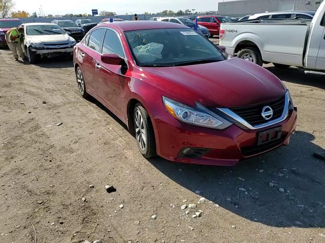 2017 Nissan Altima 2.5 VIN: 1N4AL3AP2HC231880 Lot: 77567974