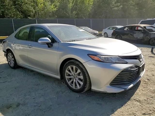2018 Toyota Camry - Image 11