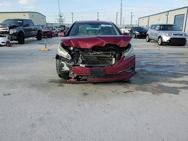 2016 Hyundai Sonata - Image 13