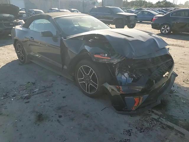 2018 Ford Mustang VIN: 1FATP8UH4J5111443 Lot: 76922624