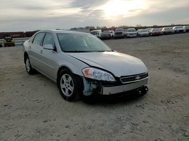 2006 Chevrolet Impala - Image 10