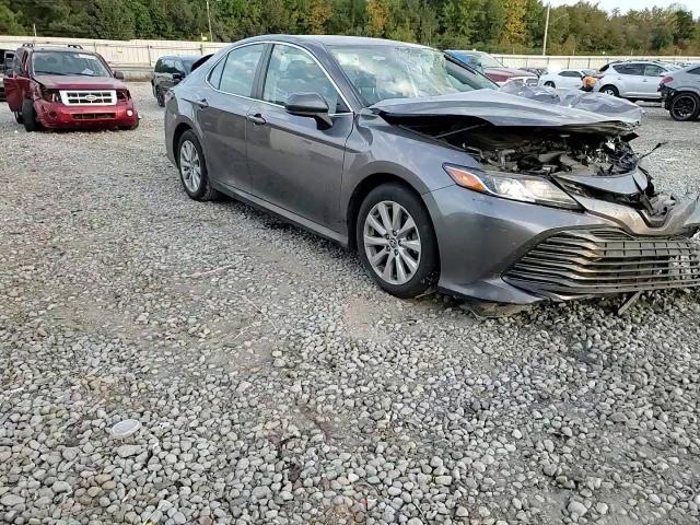 2020 Toyota Camry - Image 11