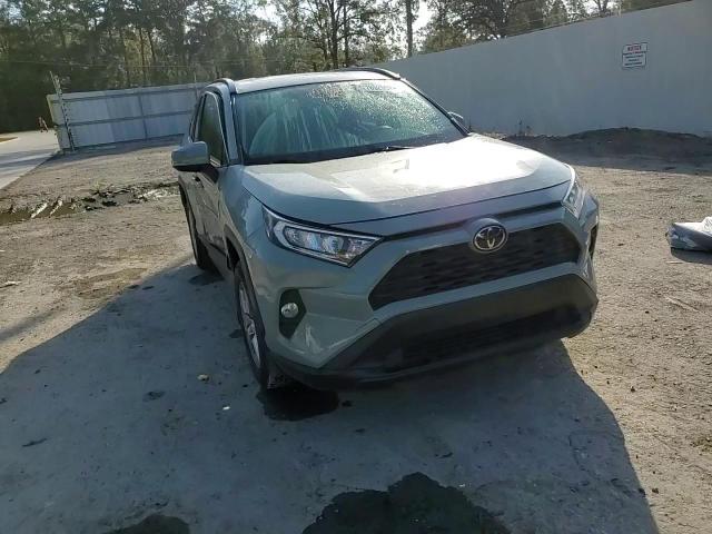 2021 Toyota Rav4 Xle VIN: JTMW1RFV2MD070306 Lot: 78520924