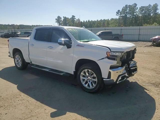 2019 Chevrolet Silverado - Image 14
