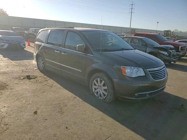 2C4RC1BG9GR174633 2016 Chrysler Town & Country Touring