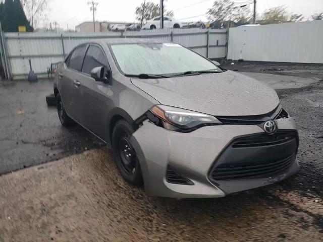 2018 Toyota Corolla L VIN: 2T1BURHE8JC095934 Lot: 74045924