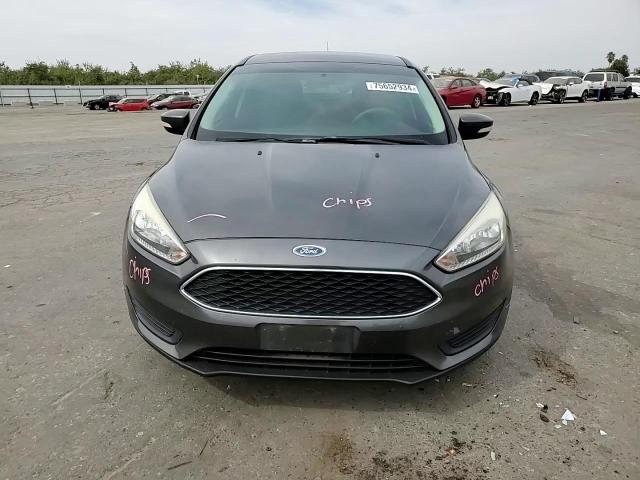 2017 Ford Focus Se VIN: 1FADP3F2XHL329358 Lot: 75652934