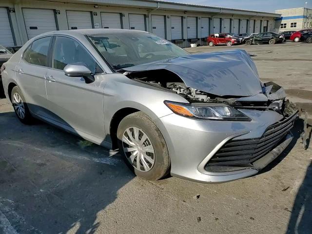 2024 Toyota Camry Le VIN: 4T1C31AK5RU070122 Lot: 78205494